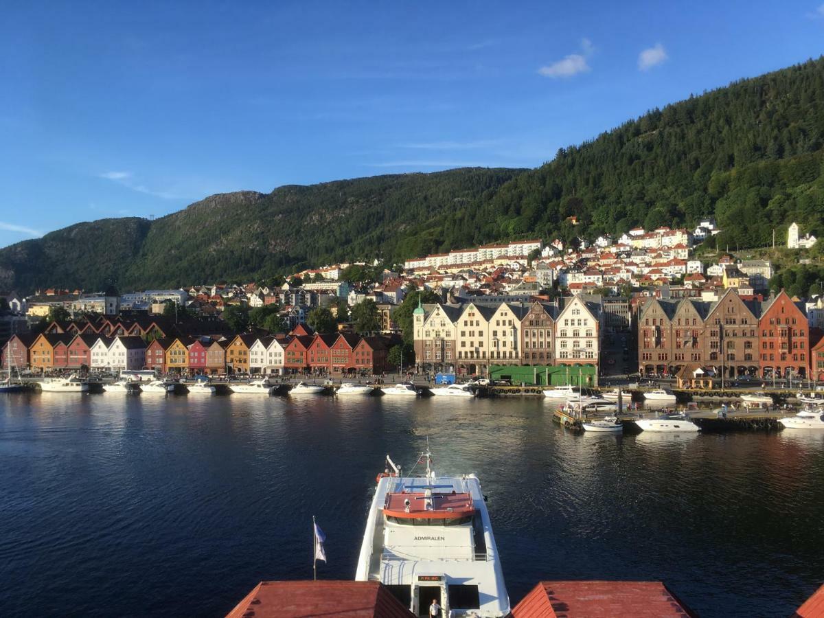 Apartment With Beautiful View To Bryggen Bergen Exterior photo